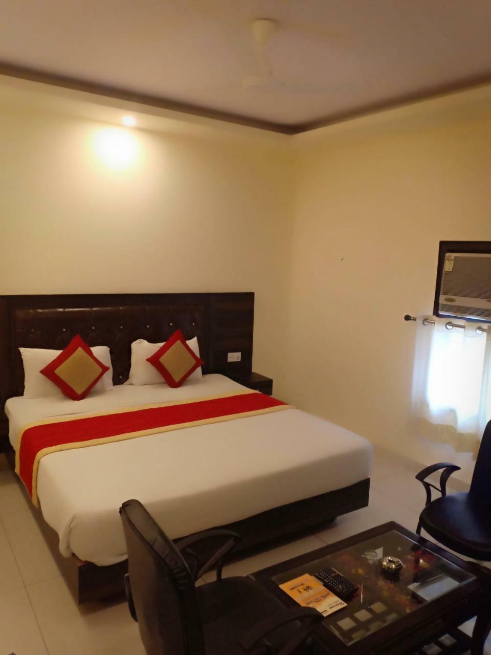 نيودلهي Hotel Ivy Plaza Luxury المظهر الخارجي الصورة