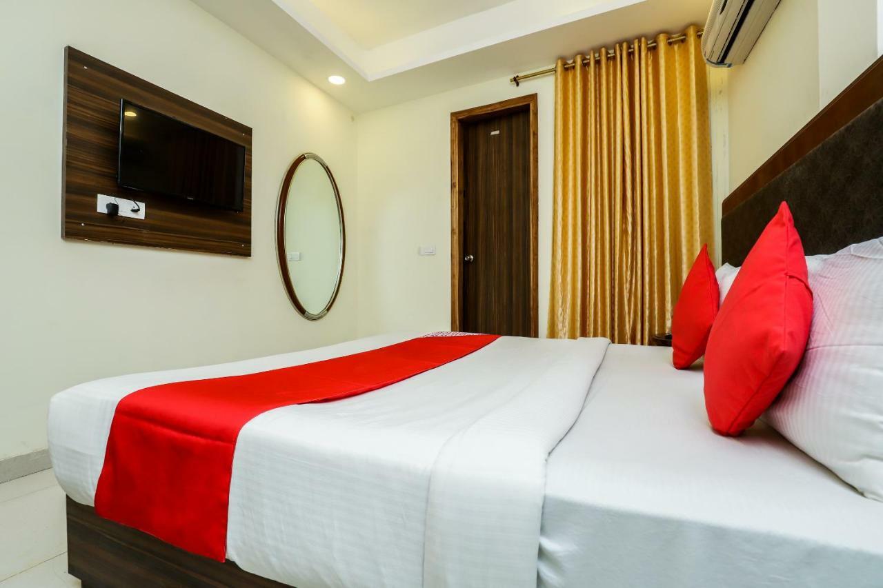 نيودلهي Hotel Ivy Plaza Luxury المظهر الخارجي الصورة